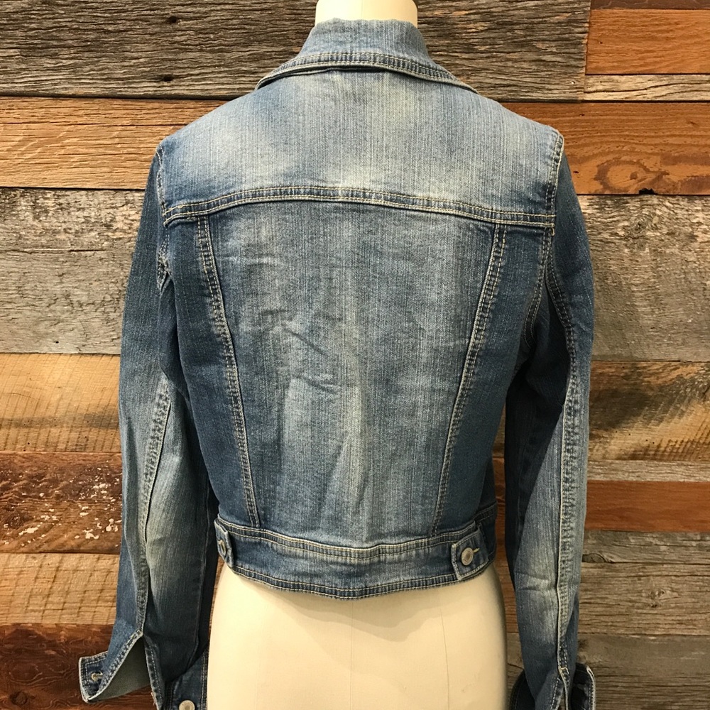 Jean jacket - Picture 2 of 3